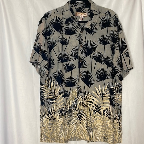 CARIBBEAN JOE HAWAIIAN SHORT SLEEVE BUTTON UP (M) - Picture 1 of 6